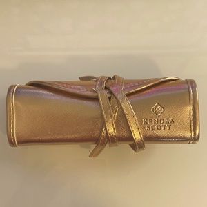 Kendra Scott Roll-Up Travel Jewelry Holder